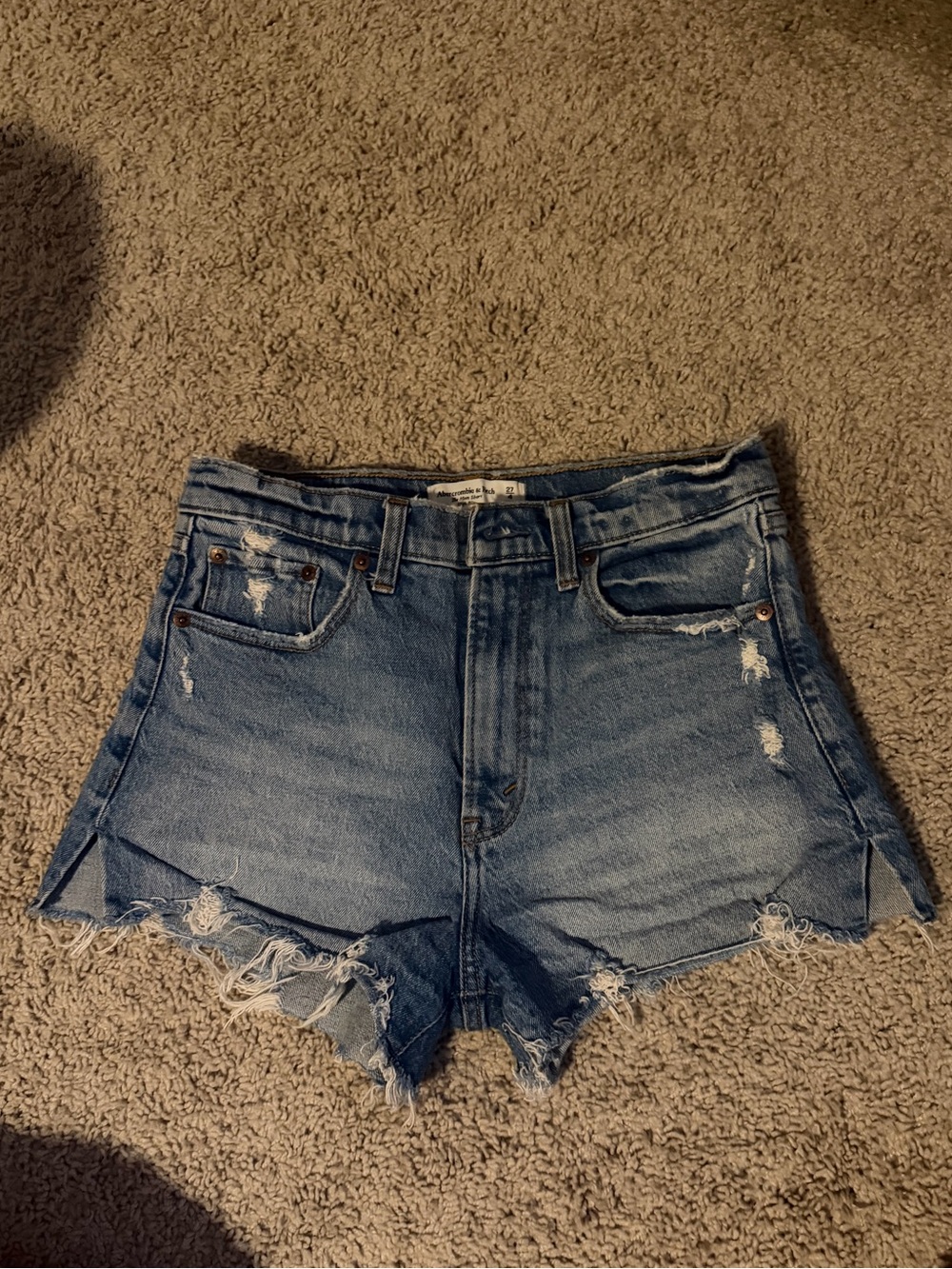 Abercrombie & Fitch The Mom Short High Rise Denim Shorts Blue Waist Size 27 / 4